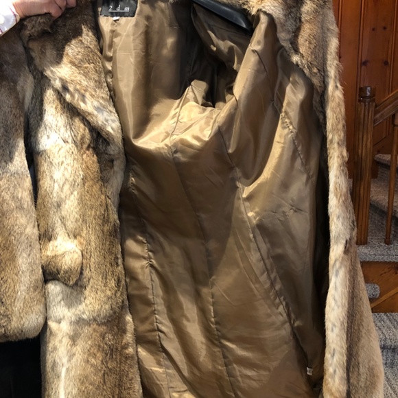Rabbit fur coat.  Size small - Picture 4 of 4